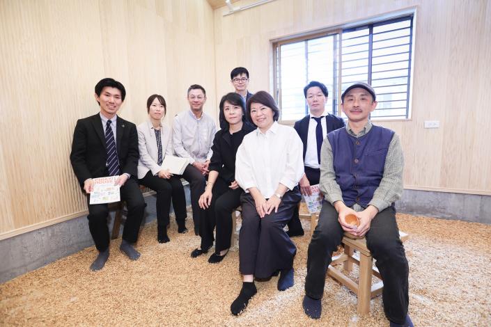 0_黃敏惠市長開箱安和街木屋 (4)