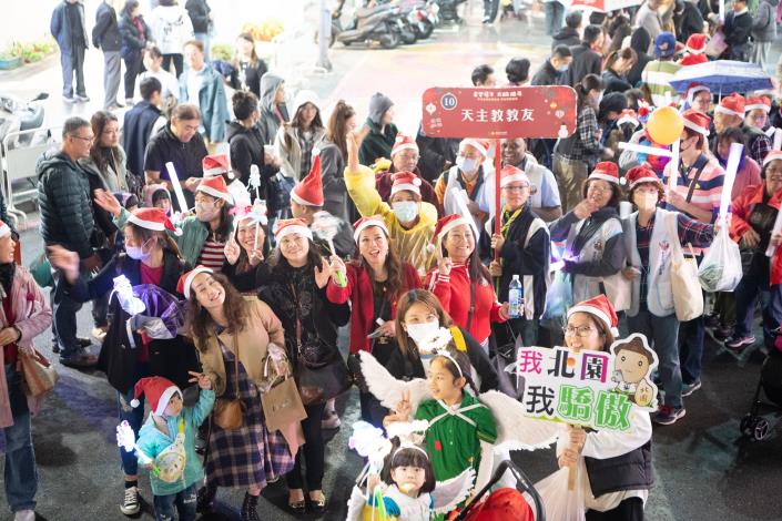 0_各單位盛裝打扮報佳音 (1)