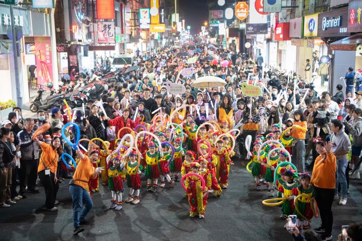 0_各單位盛裝打扮報佳音 (3)