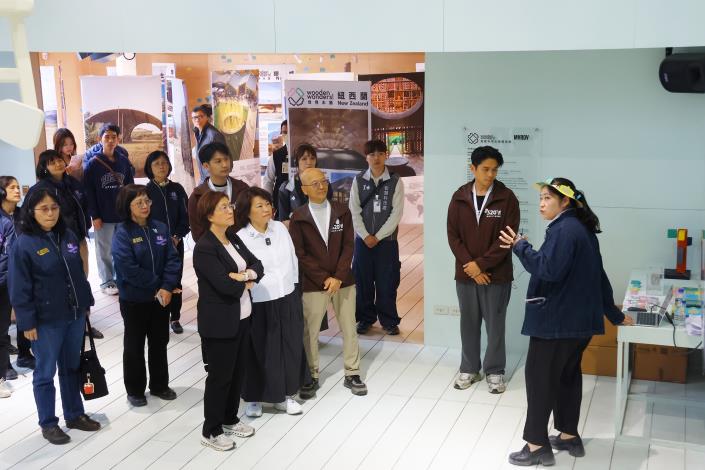 0 黃敏惠市長熱情款待 彰化縣長王惠美率隊走進320 1嘉義市城市博覽會  (1).JPG