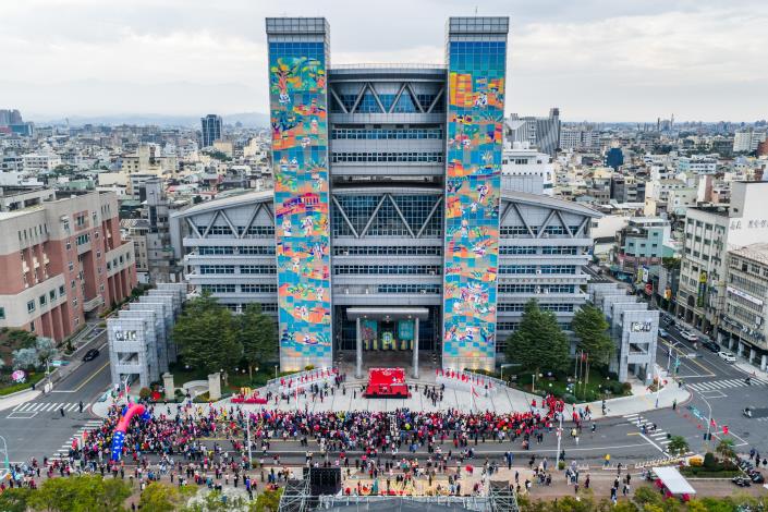 0 迎接新年 黃敏惠市長盼攜手市民共同成就嘉義的美好 (1)