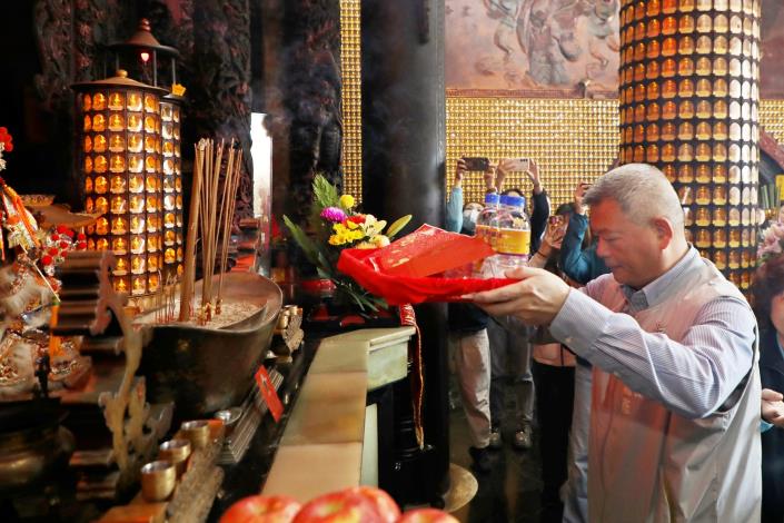 0_林瑞彥副市長至嘉義文財殿參香祈福 (2).JPG