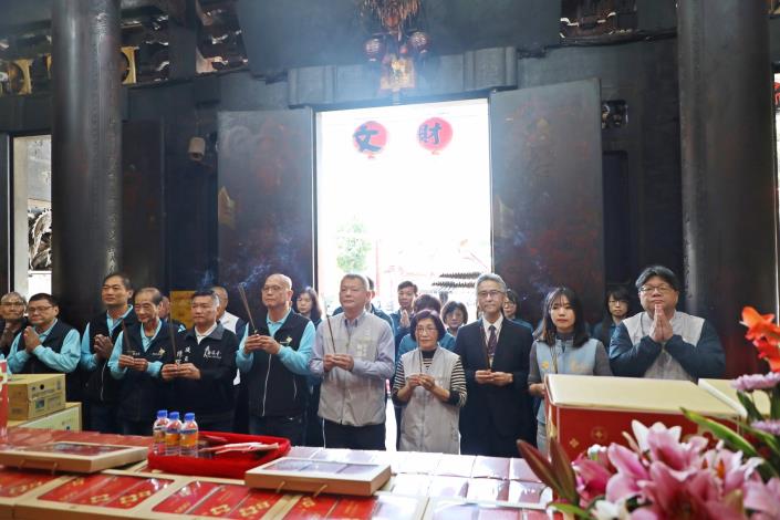 0_林瑞彥副市長至嘉義文財殿參香祈福 (1).JPG