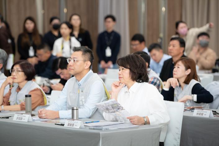 0_市府舉辦民族國小西側二期公辦都更招商說明會 (4)