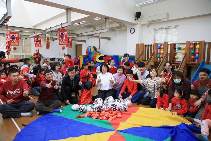 0_晨光合照 (2).JPG