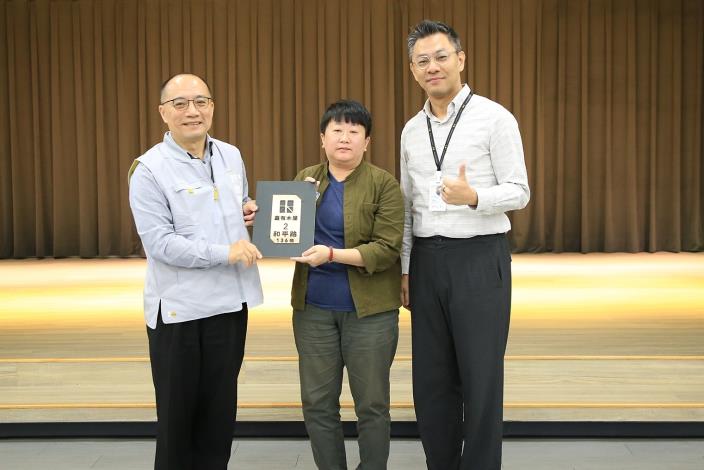 0_頒發第二期嘉有木屋門牌 (2).JPG