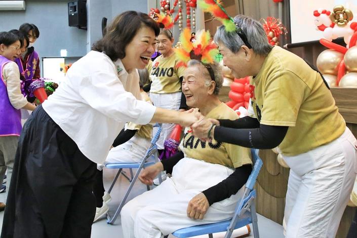 0_嘉義市政府員工暨退休人員春節聯誼 共好城市 馬上幸福 (5).JPG