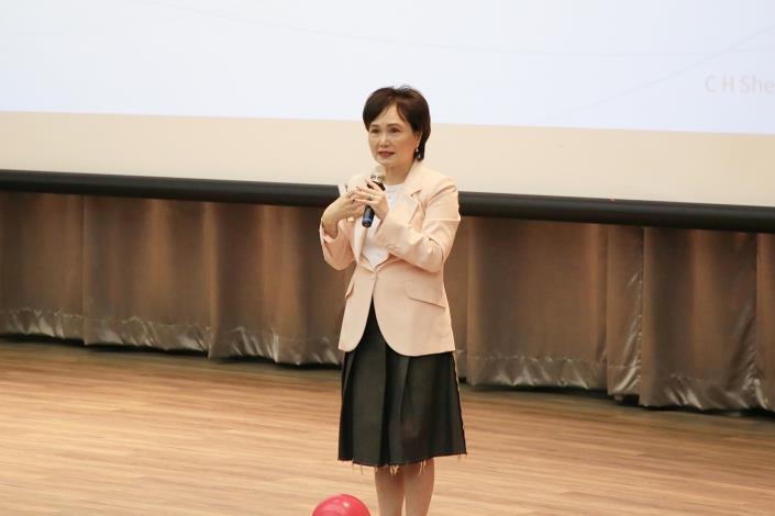 0_婦女節講座 金鐘主播沈春華分享人生轉型歷程 發揮人生下半場的影響力為幸福「嘉」分.JPG