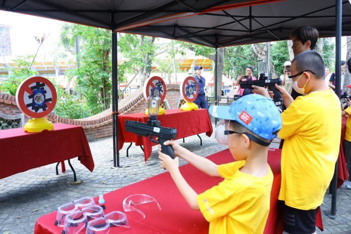 A 諸羅森友會跨局處設計闖關活動 (7).JPG