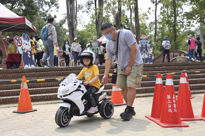 A 諸羅森友會跨局處設計闖關活動 (4)