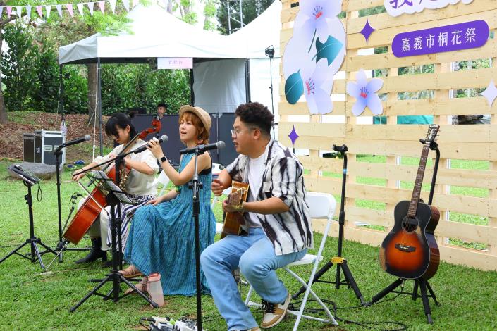 0 「好日HoNi樂團」帶來動人開場演出.JPG