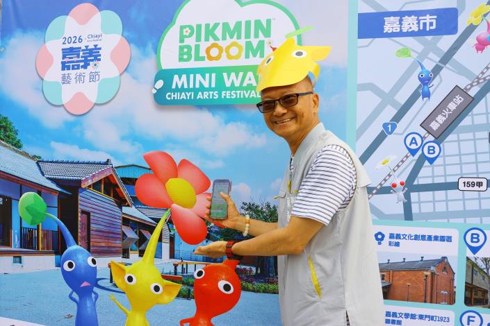 0 陳永豐副市長帶領市府團隊走訪各景點 邀大家參與嘉義藝術節 (2).JPG