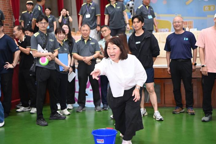 0 市長參加友誼賽事