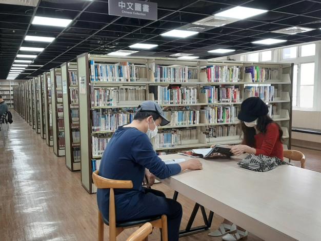 0圖書館一景 (2)