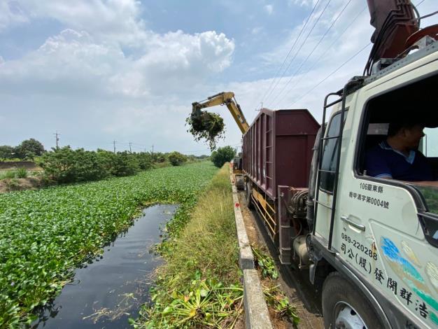 B埤麻腳排水清除中