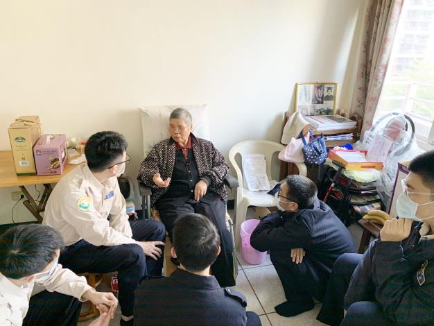09替代役陪伴長者聊天