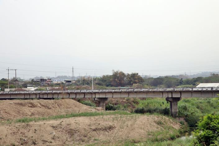 0Fb8(舊盧山橋).JPG