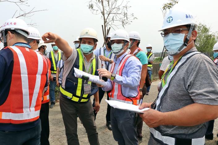 0_內政部營建署督導勘查東義路及盧山橋改建工程2.JPG