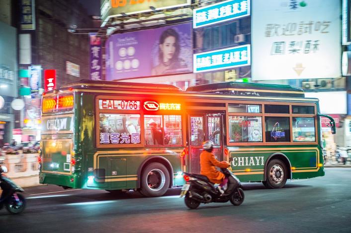 電動公車.JPG