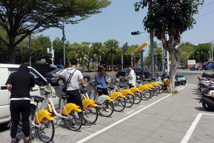 檜意森活村旁就有YouBike.JPG