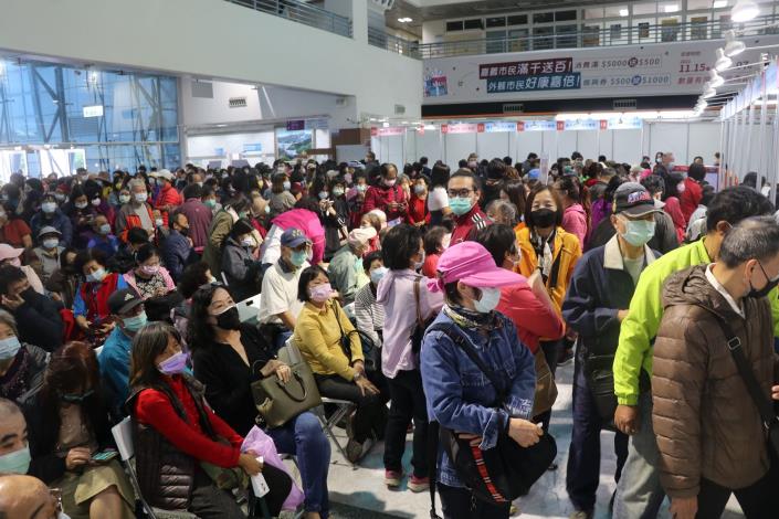0 官網 民眾到市府兌換.JPG