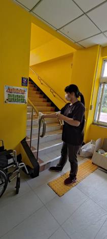 博愛游泳池消毒照片 (2)
