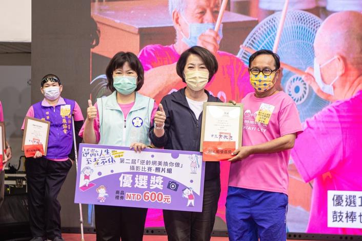 LINE_ALBUM_1019逆齡人生_221019_28