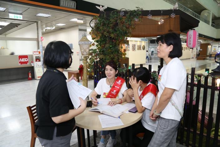 0_女力工商登記建設處同仁協助.JPG