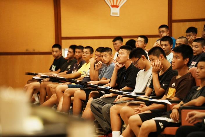 2-嘉義高工、嘉義高中及北興國中的體育生參加職涯講座，認識運動產業多元性