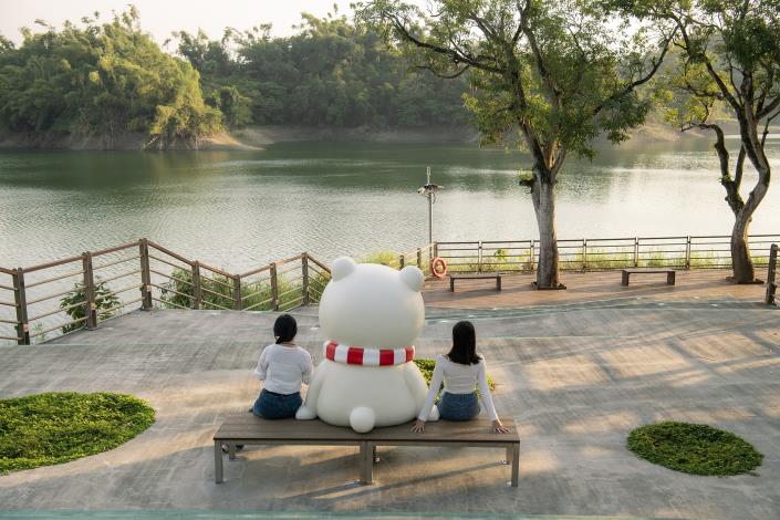 0_嘉義市蘭潭好漢坡323階全新亮相 大白熊陪你迎新年慢遊嘉義 (3)