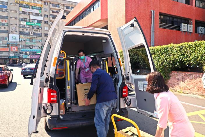 0_嘉義市認購雲林高麗菜 並捐贈予各社福機構據點 (6).JPG