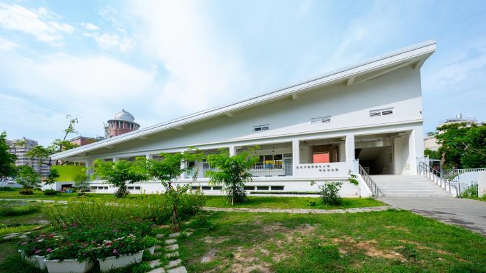 0_耗資6400萬！嘉市蘭潭國小「蘭星樓」勇奪「2026台灣建築永續獎」 打造連蝴蝶都想入學的夢幻校園！ (2)