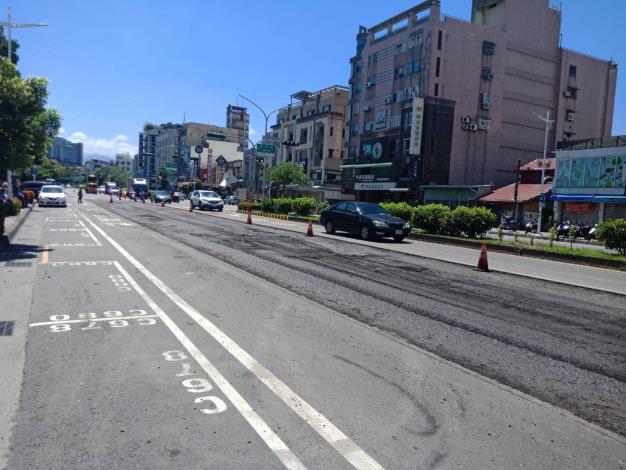 垂楊路(和平路至安和街)已於109年6月1日進行刨除作業，天氣良好無降雨(2)