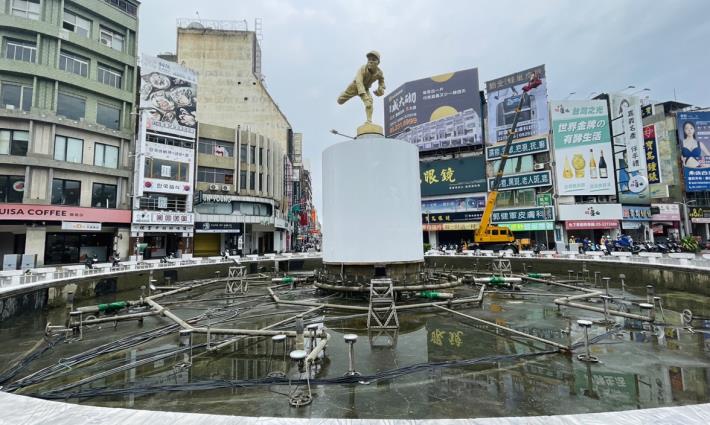 中央噴水池自114年7月2日至114年7月5日暫停噴水，進行水質及設備維護等施工事宜。