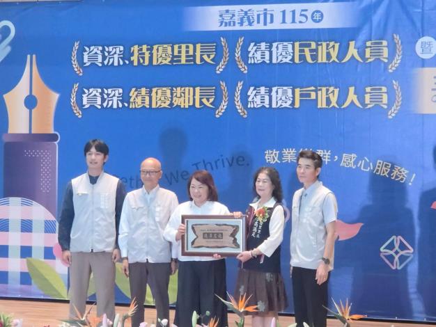 資深里長6