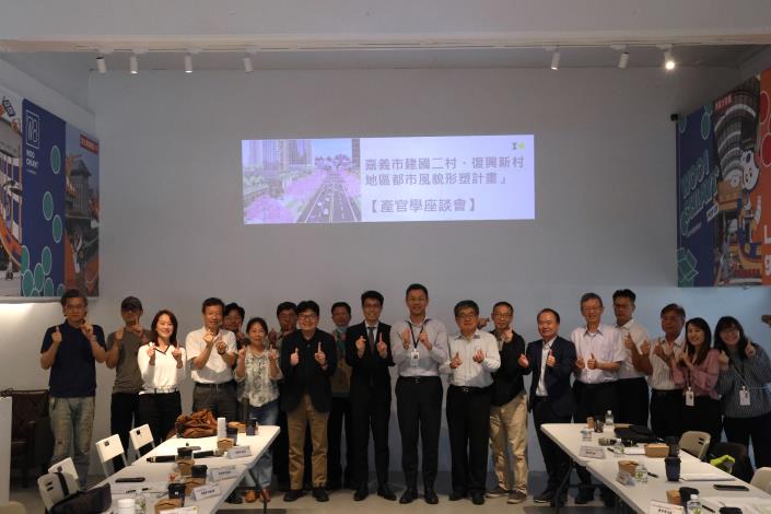 大合照2.JPG
