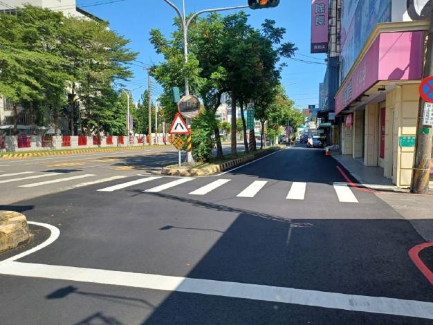 吳鳳南路