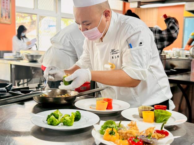 LINE_ALBUM_1140712 惜食初賽_250714_7_0