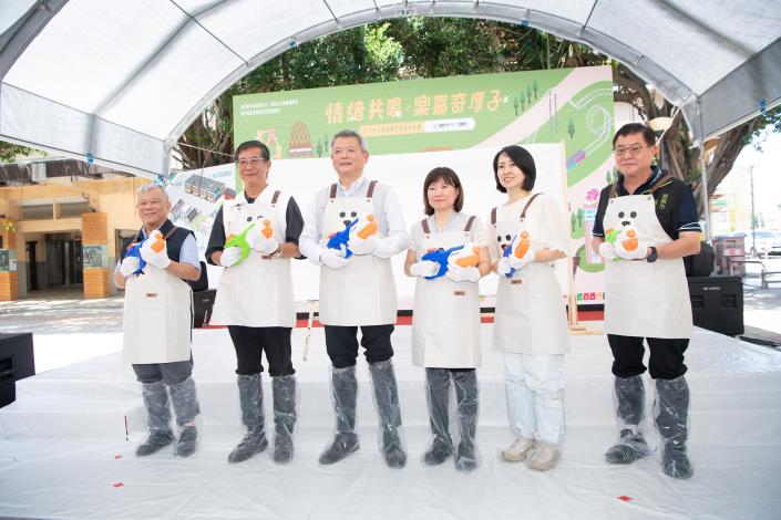 4f2696d5-7835-42d9-aa3a-25f10e3b0f41