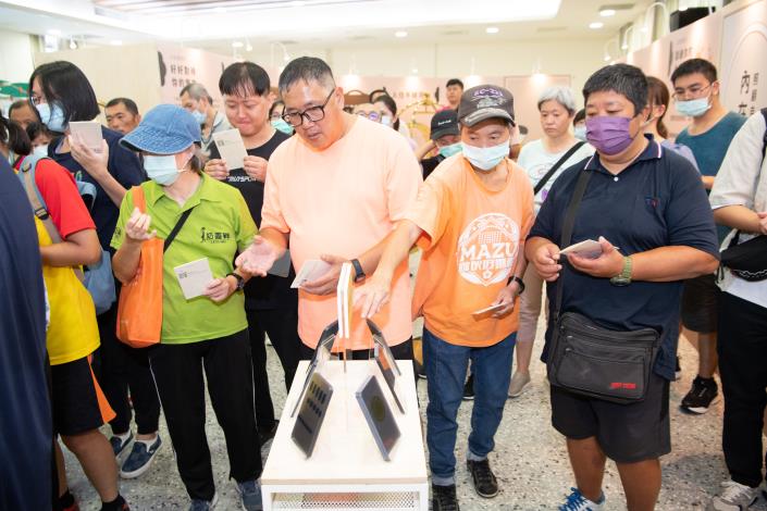 685da0c4-3ac3-4a9b-959a-8a0ddd9f95ba