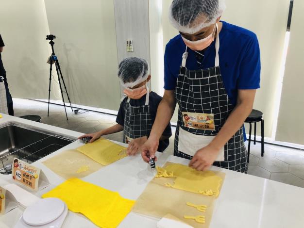 烘焙產品製作過程(8)