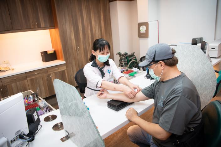 篩檢照片