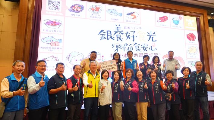 10里長稱讚銀養好食光專案幫助長者吃得營養健康