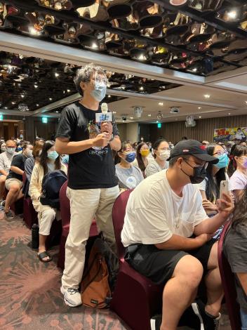 LINE_ALBUM_202293_220912_65