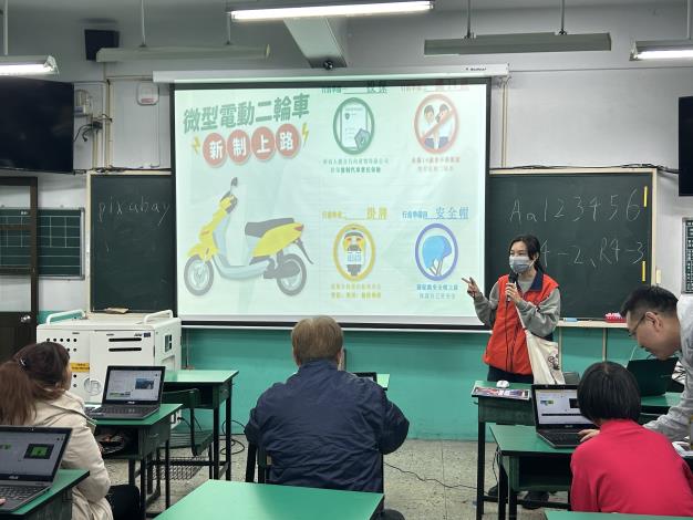 AnyConv.com__數位技能提升_0318_AI魔法相片-3