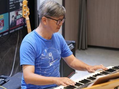 全嘉樂起來師資介紹 - 米克斯流行樂團