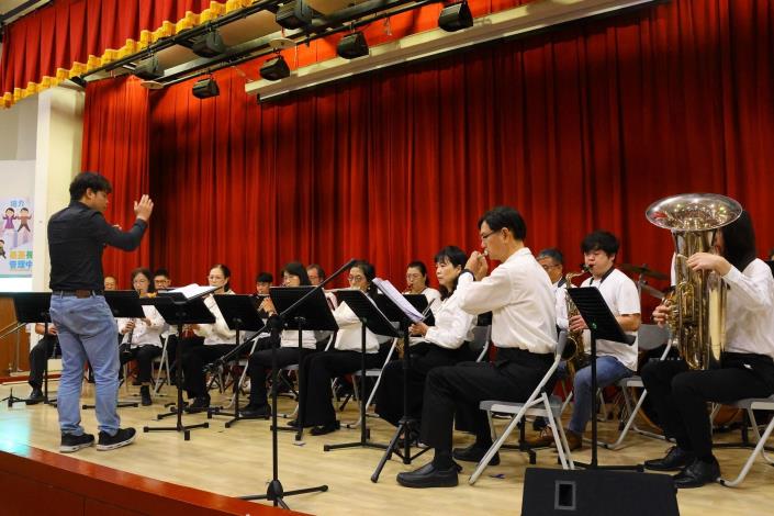 勇壯管樂團首演1