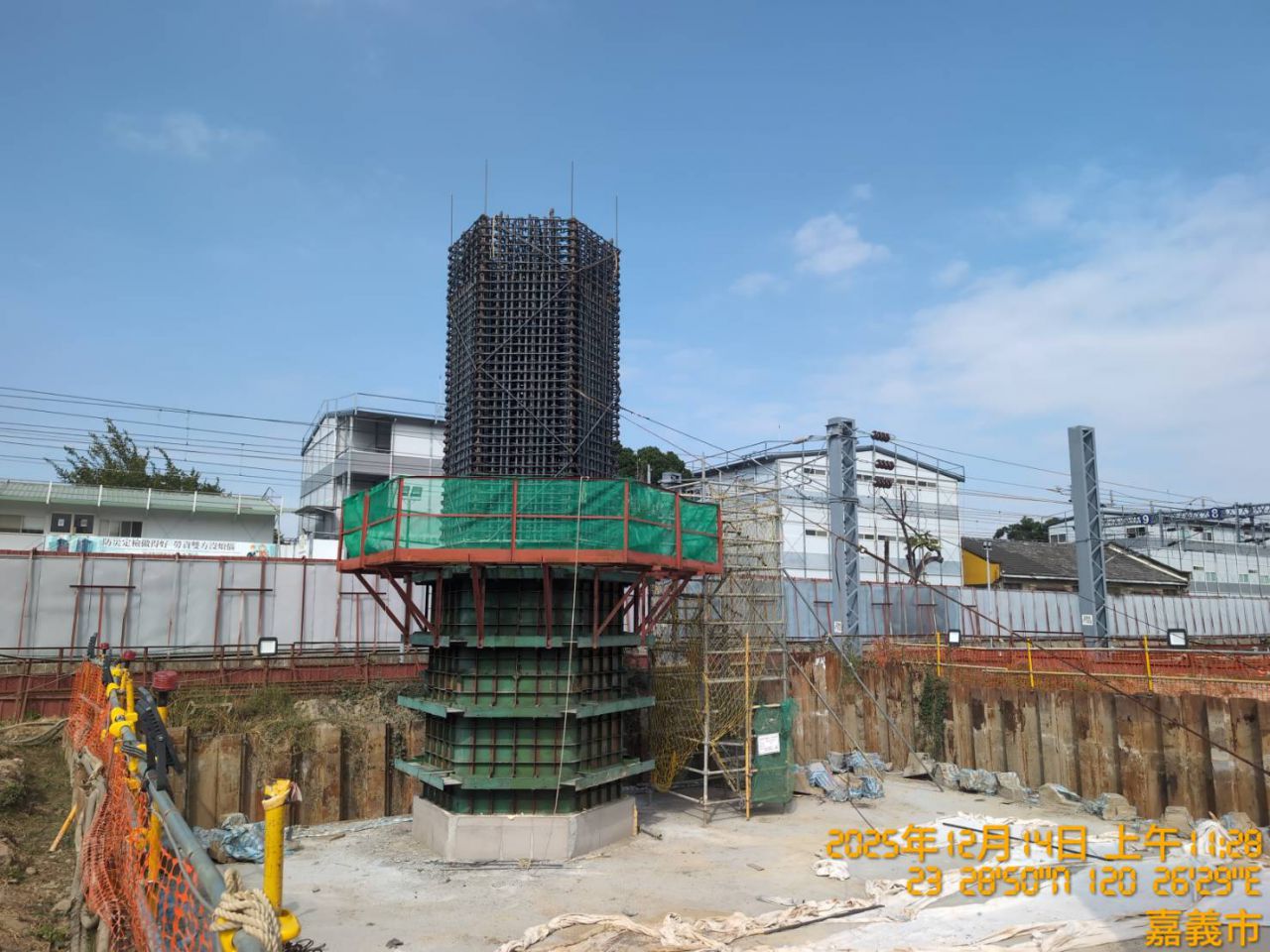 C612-嘉義車站P264墩柱第一昇層組模施工.jpg
